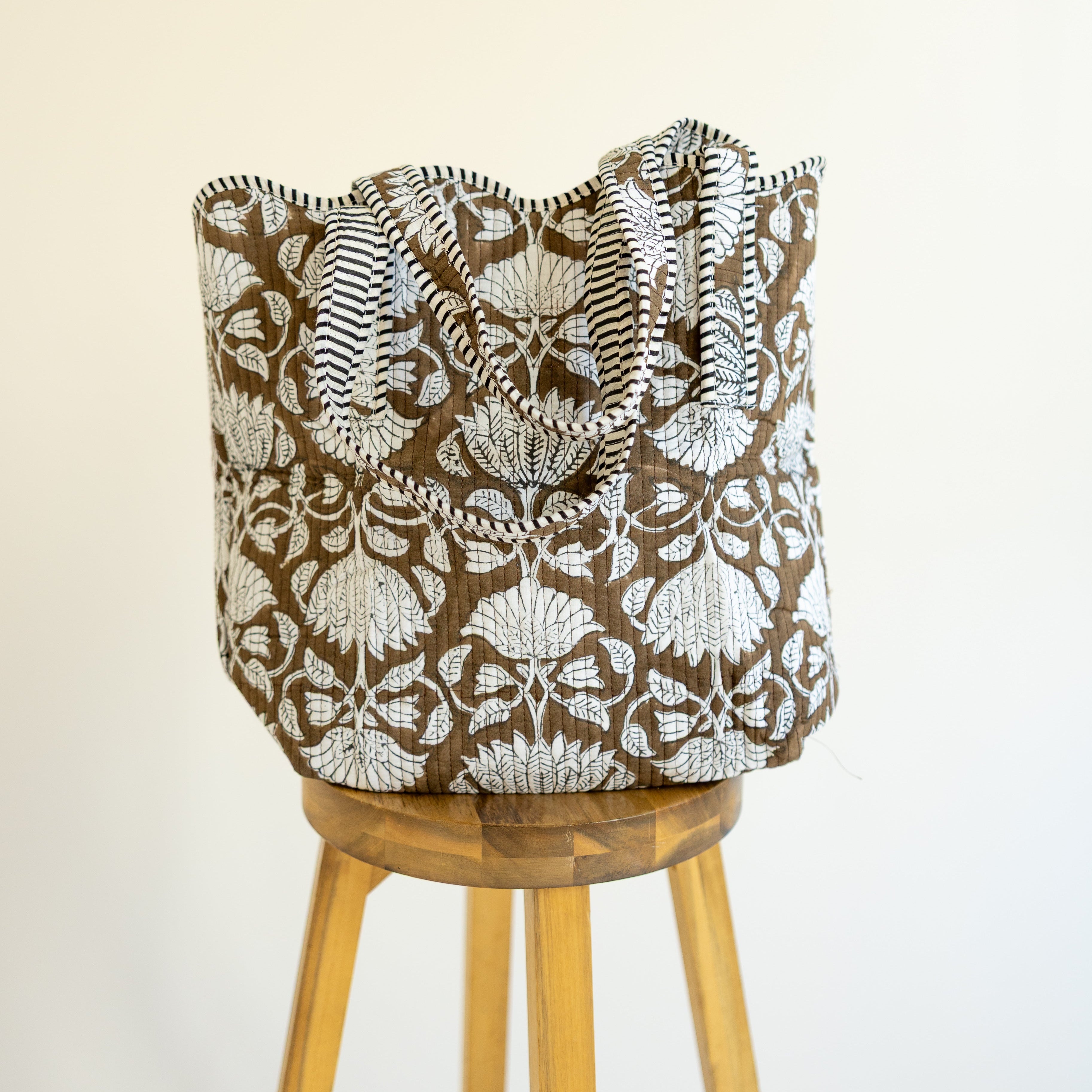 QUILTED TOTE BAGS/PURSES